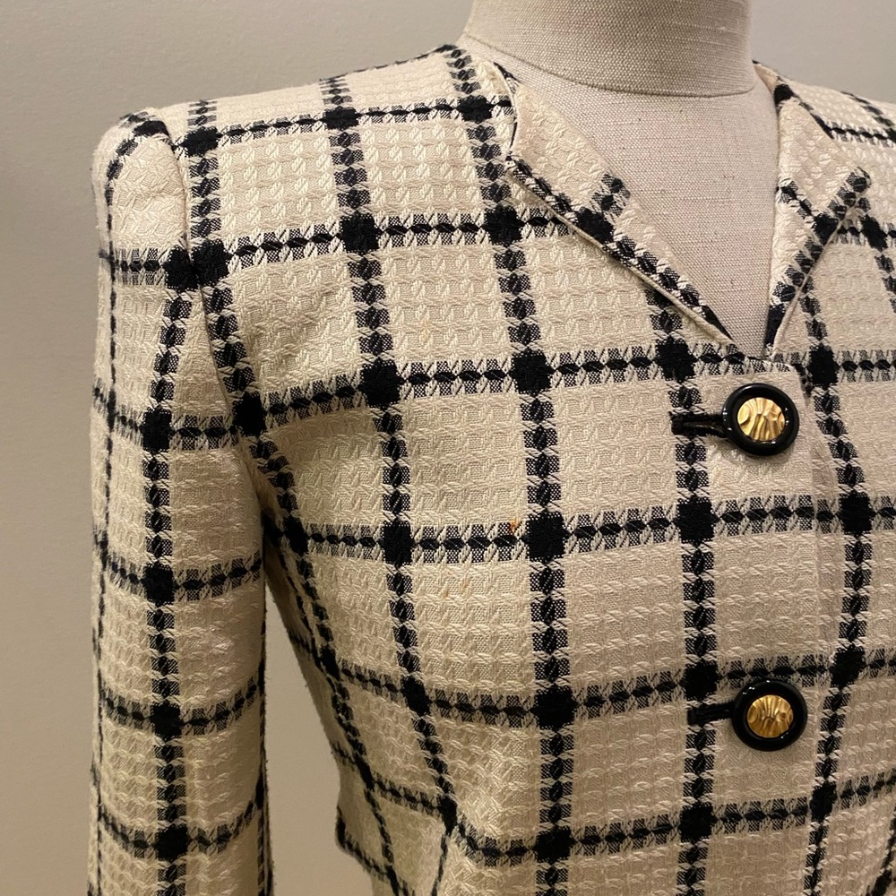 Casual Corner Womens Vintage Blazer Off White/Black Plaid /Gold Buttons/Size 2 P - Picture 3 of 13